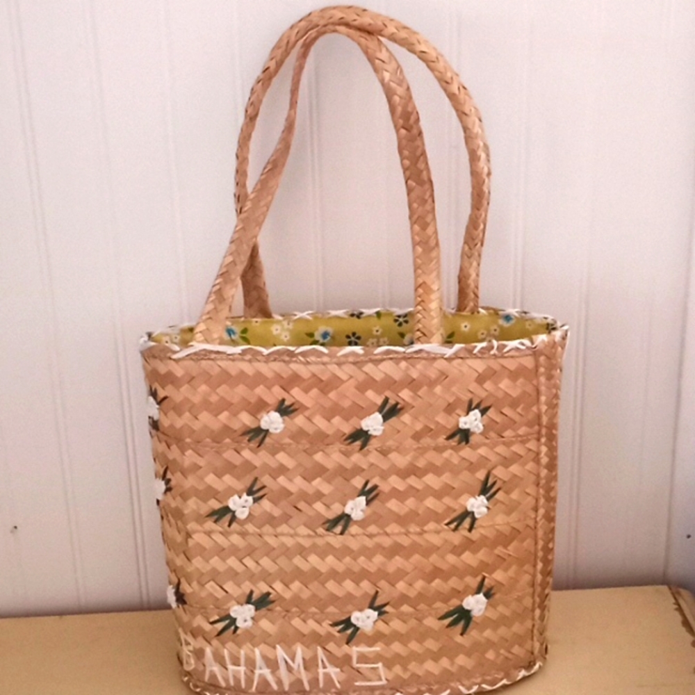 Straw Shoulder Bag